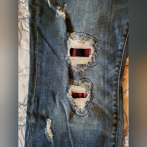 Jeans - Picture 3 of 4